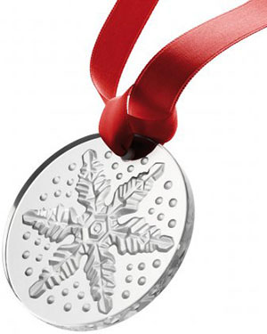 Lalique Crystal - Annual 2013 Snowflake - Style No: 10330700
